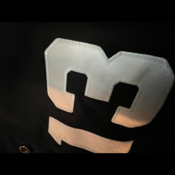 MTV VMA Jersey by Kaws (EXTREMELY RARE) - Picture 7 of 8